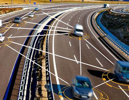 В Сколково внедрят сервис умной мобильности для "общения" автомобилей между собой